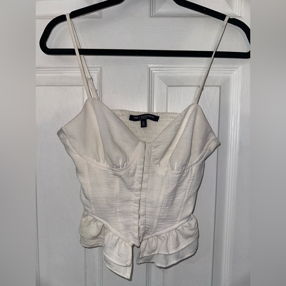 One Clothing Cream Ruffle Camisole (S)
